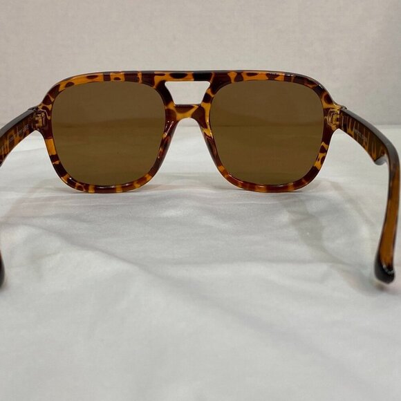 NEW Aire Whirlpool Dark Tort Brown Gradient Oversized Aviator Sunglasses - NWOT main image 3